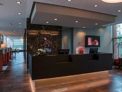 Austria Trend Salzburg West Отель 4*