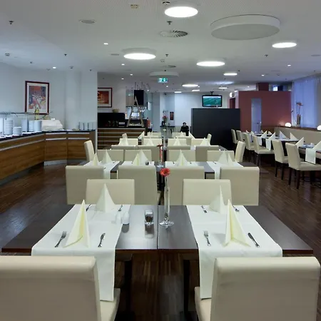 Austria Trend Salzburg West Hotel